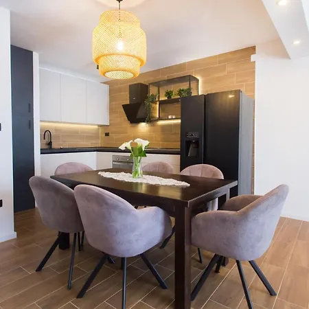 Angolo Apartamento